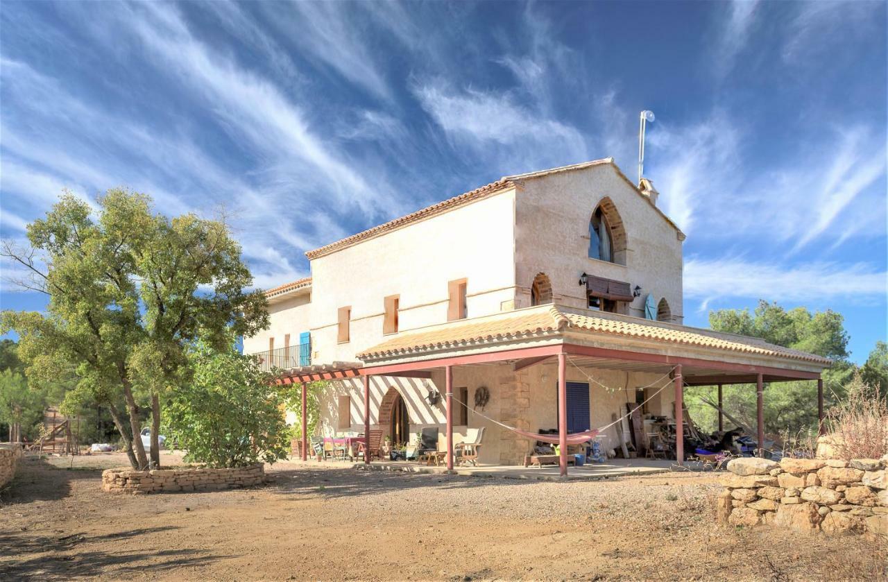 Gasthaus Granja Masia Katmandu Cretas Exterior foto